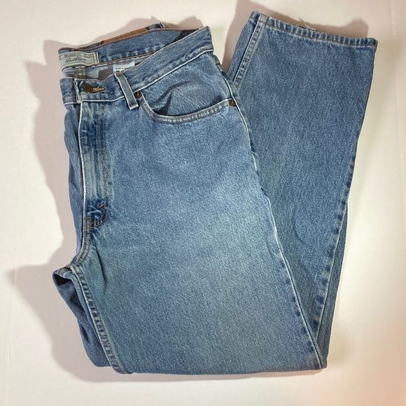 👖 Signature by Levi Strauss Relaxed Fit Jeans EUC Size 34/30 - Picture 1 of 11
